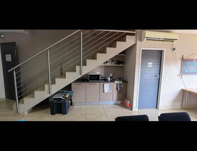 INDUSTRIAL PROPERTY TO RENT IN N4 GATEWAY INDUSTRIAL PARK